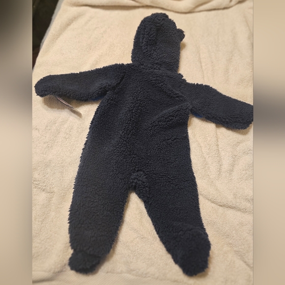 NWT Oklahoma City Thunder One-piece.  Size:6-9M - Picture 2 of 7